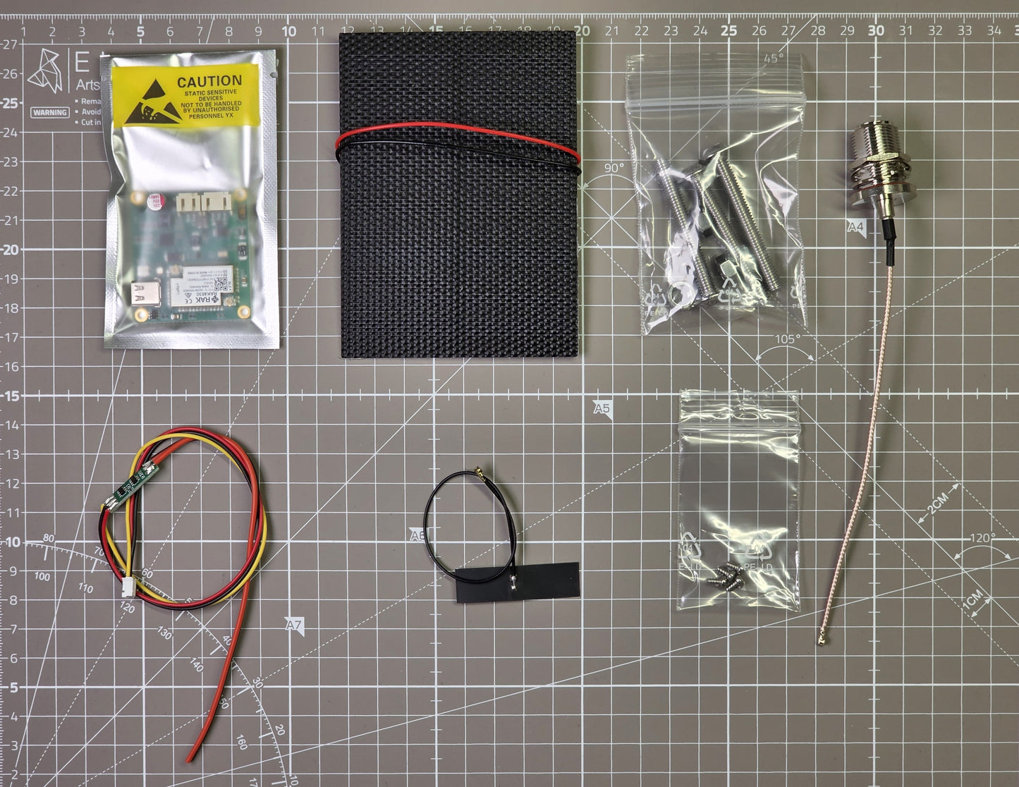 Hilltop-Mesh-Repeater S – 3D-gedrucktes Gehäuse mit 1-W-Solarmodul für den Inhero MR-2