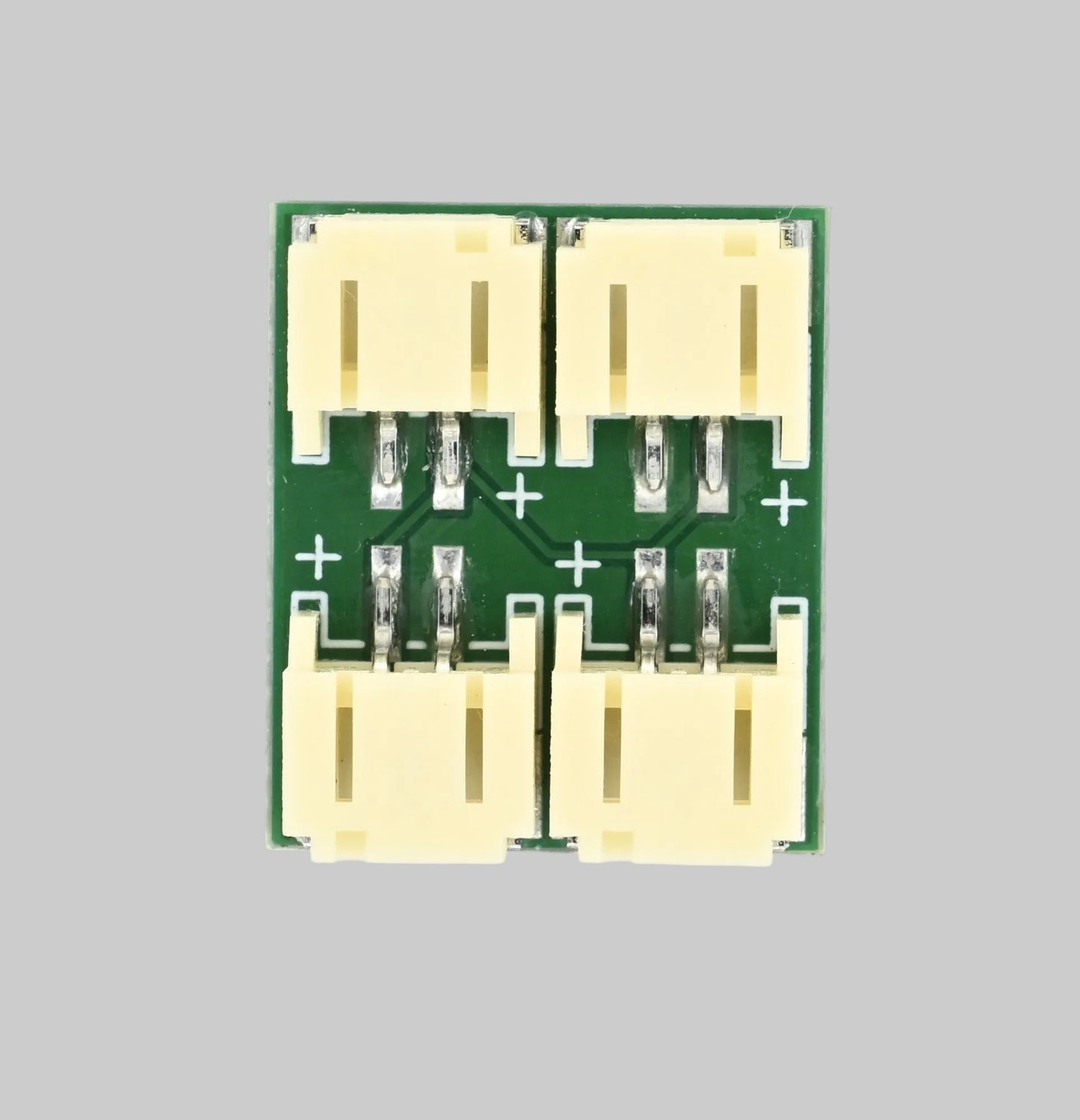 Solar-Connector-Board mit vier JST-PH-2.0-Anschlüssen zum Parallelschalten von bis zu drei Solarmodulen