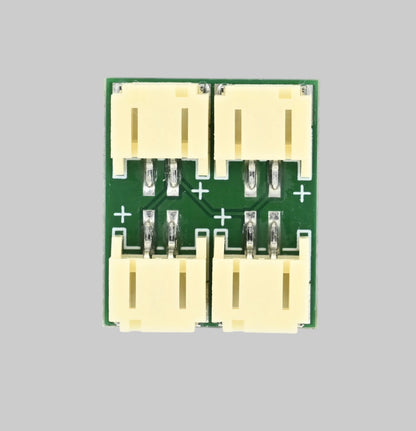 Solar-Connector-Board mit vier JST-PH-2.0-Anschlüssen zum Parallelschalten von bis zu drei Solarmodulen