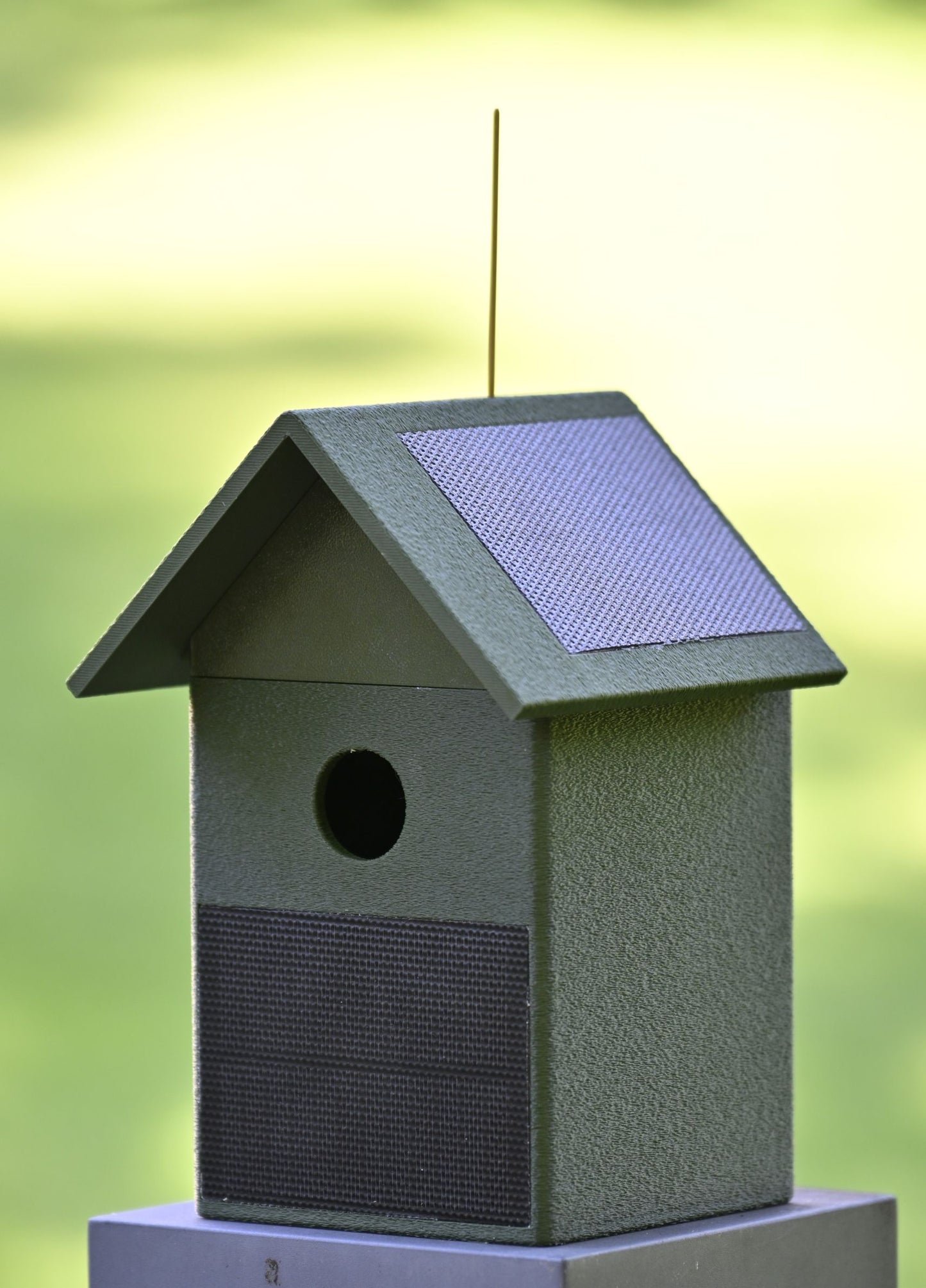 Fertig gedrucktes Vogelhaus-Mesh-Repeater-Gehäuse – Ansicht 2