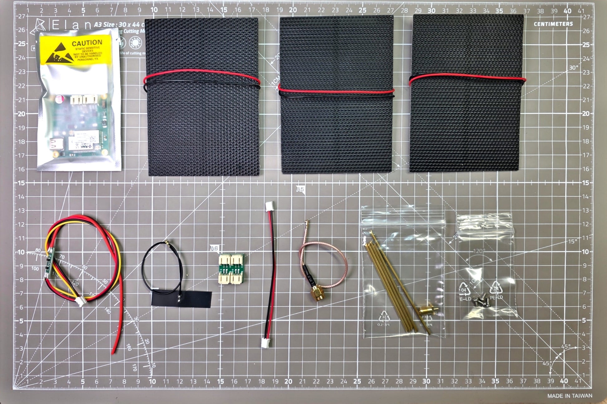 Vogelhaus-Mesh-Repeater – Set für den Inhero MR-2: Solar-LoRa-Repeater im 3D-gedruckten Nistkastengehäuse
